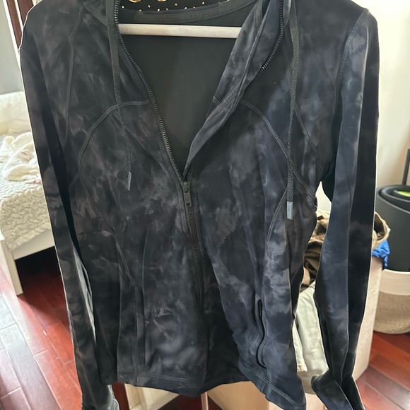 Lululemon define hoodie size10 used excellentcondition mild pilling underarm - Picture 3 of 11